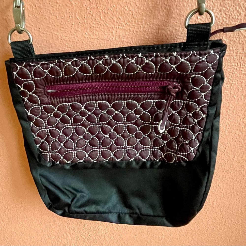 Sherpani Black and Brown Crossbody Bag